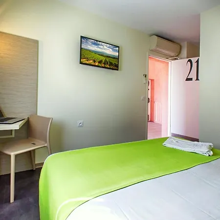 Hotel Formule Club