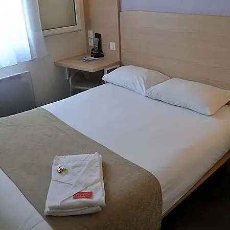 Hotel Formules Club Cenon