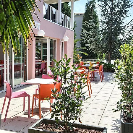 Hotel Formule Club