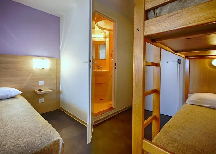 Formules Club Hotel Cenon