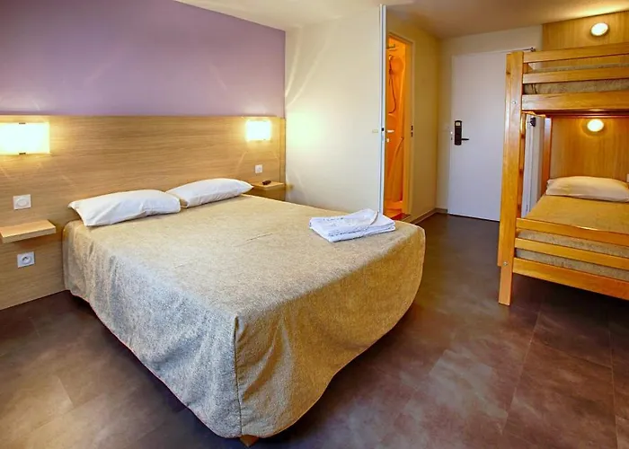 Formules Club 2* Cenon